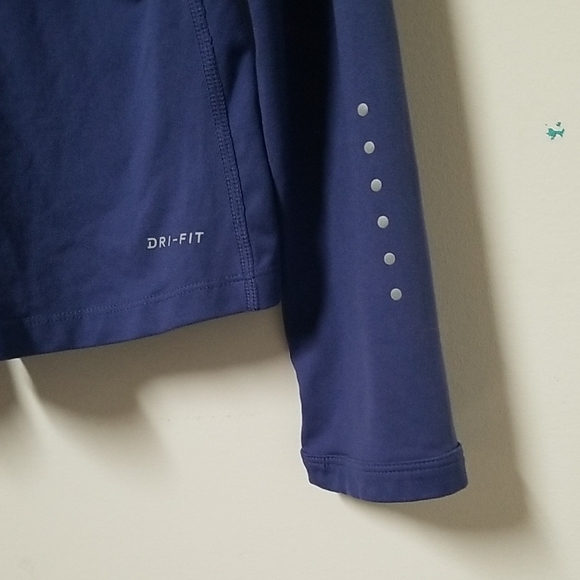 Nike Running Dri-FIT Purple Pullover - Picture 6 of 7